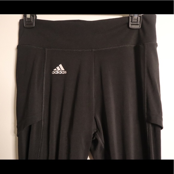 Women Adidas 2Pcs Bundle Legging and Tank Top - Picture 3 of 14